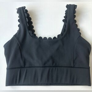 IVL women’s Black Scalloped Edge Sports Bra.  Size 6.